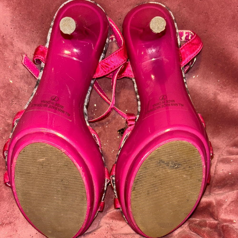Pink leopard heels - Picture 2 of 2